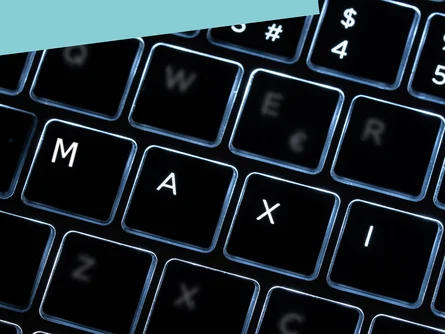 Tastatur mit MAXi-Schriftzug